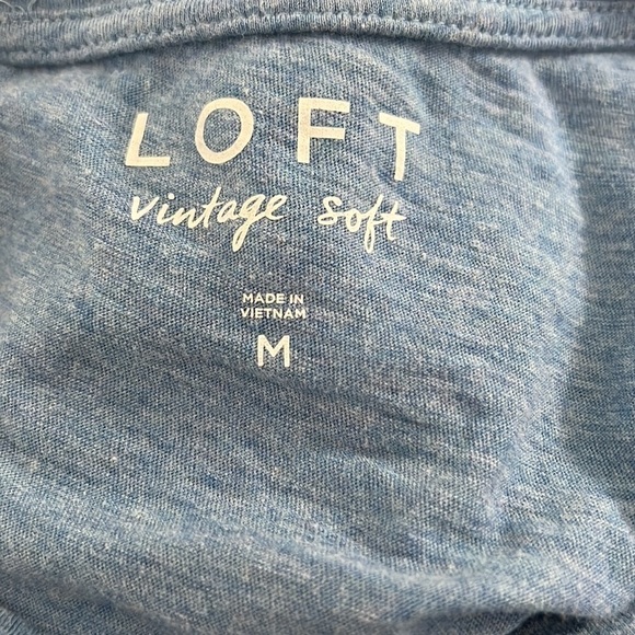 Loft Vintage Soft beautiful embroidered flowers size M - Picture 6 of 6